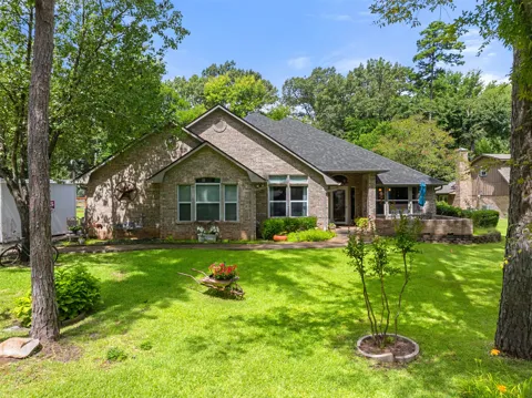 1340 Bridle Path