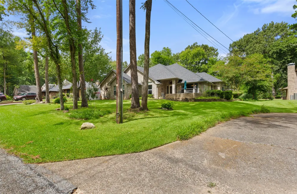1340 Bridle Path Lindale, TX 75771