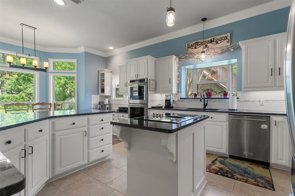1340 Bridle Path Lindale, TX 75771