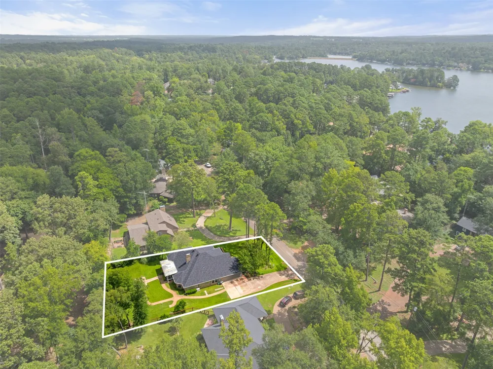 1340 Bridle Path Lindale, TX 75771