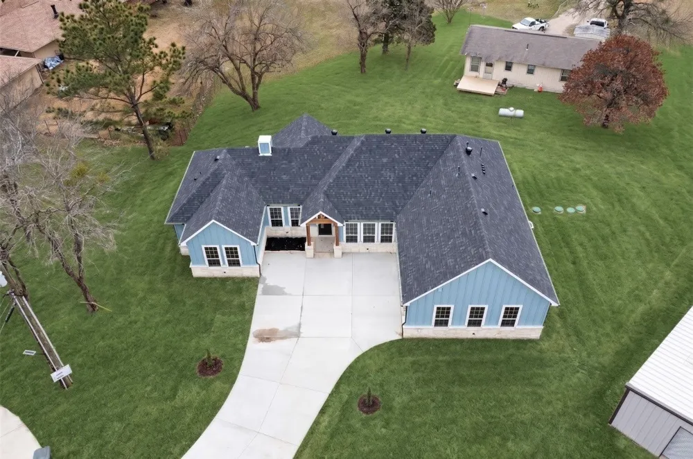 335 Cross Tie Ranch Road Trinidad, TX 75163