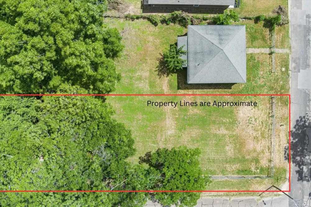 1000 E Calhoun Avenue Waco, TX 76704