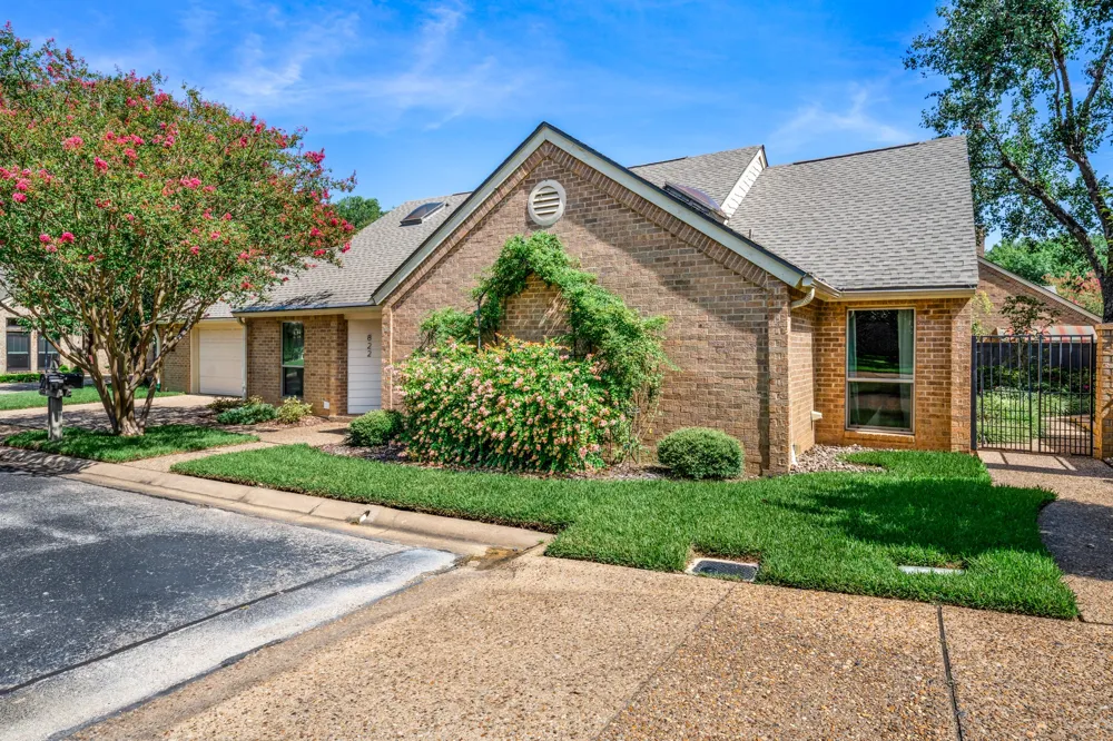 822 Ashford Court Tyler, TX 75703
