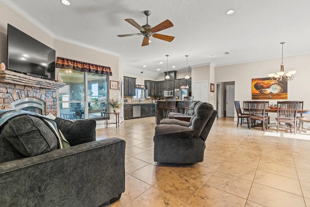 2616 Bob O Link Road Gilmer, TX 75645