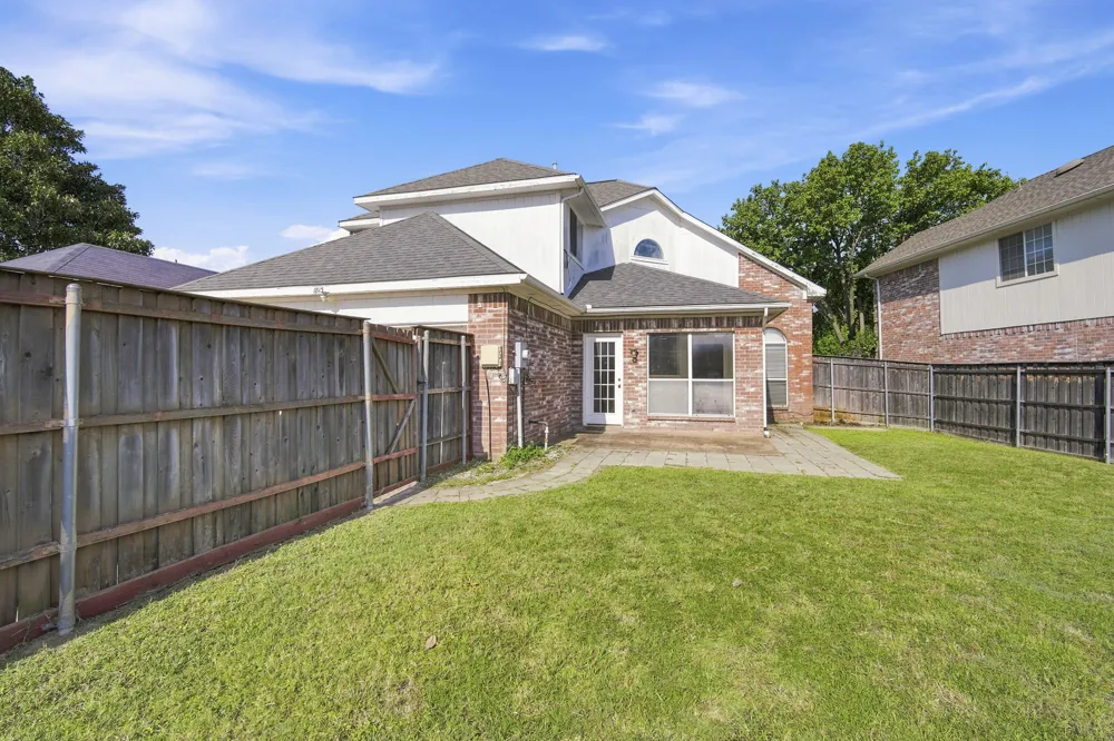 1813 Pendleton Road Rowlett, TX 75089