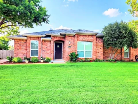 420 Cozby Avenue