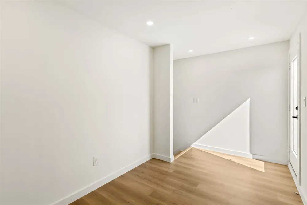 438 Bonnie View Road Dallas, TX 75203