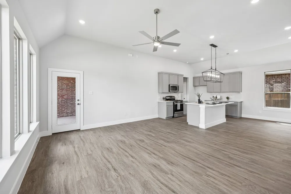 1001 Western Hills Drive Crowley, TX 76036