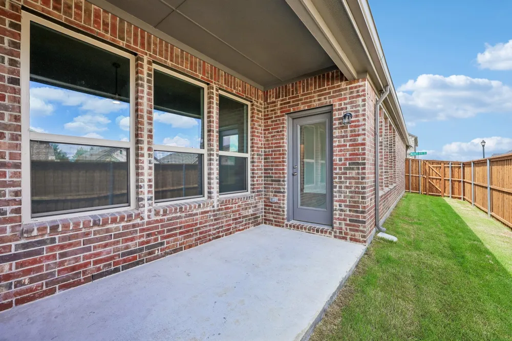 1001 Western Hills Drive Crowley, TX 76036