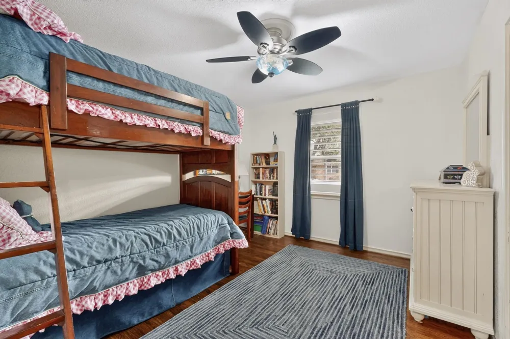 8420 Sweetwater Drive Dallas, TX 75228