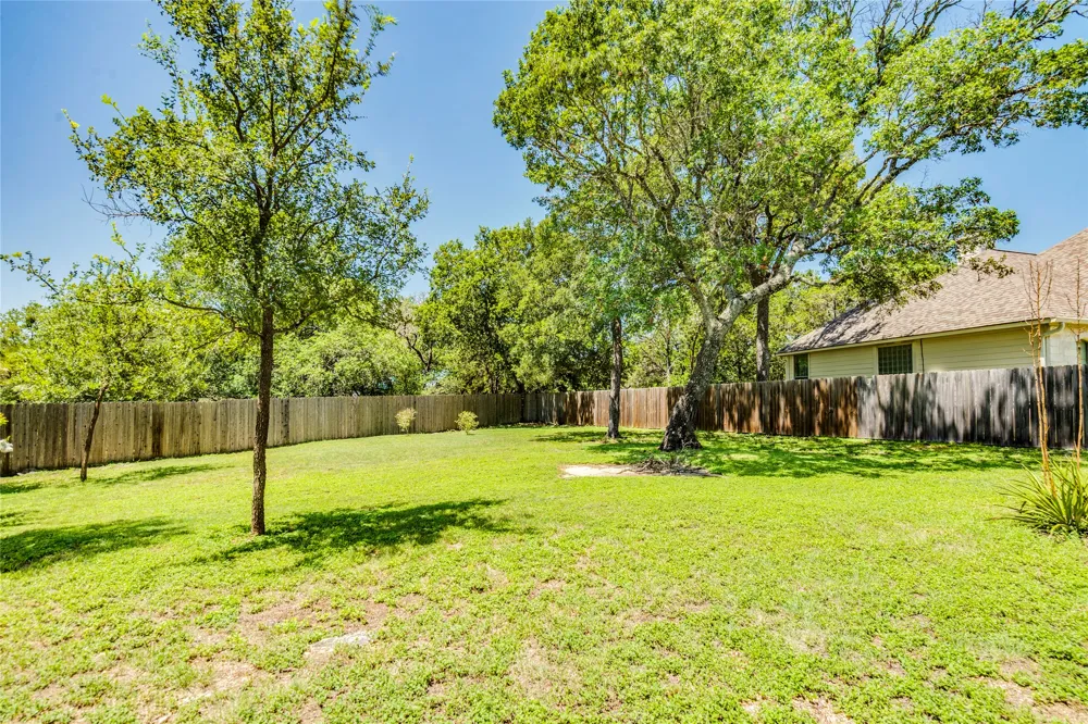 20 Saddle Rock Ridge Wimberley, TX 78676