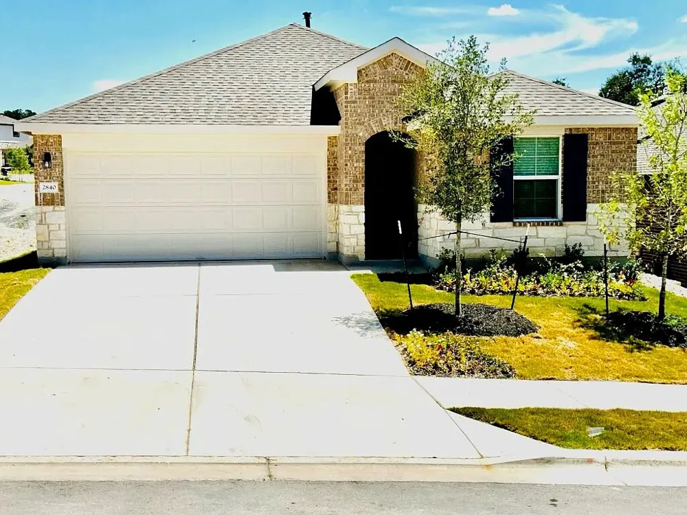 2840 Bandolier Pass Leander, TX 78641