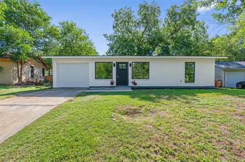 9009 Glenn Lane