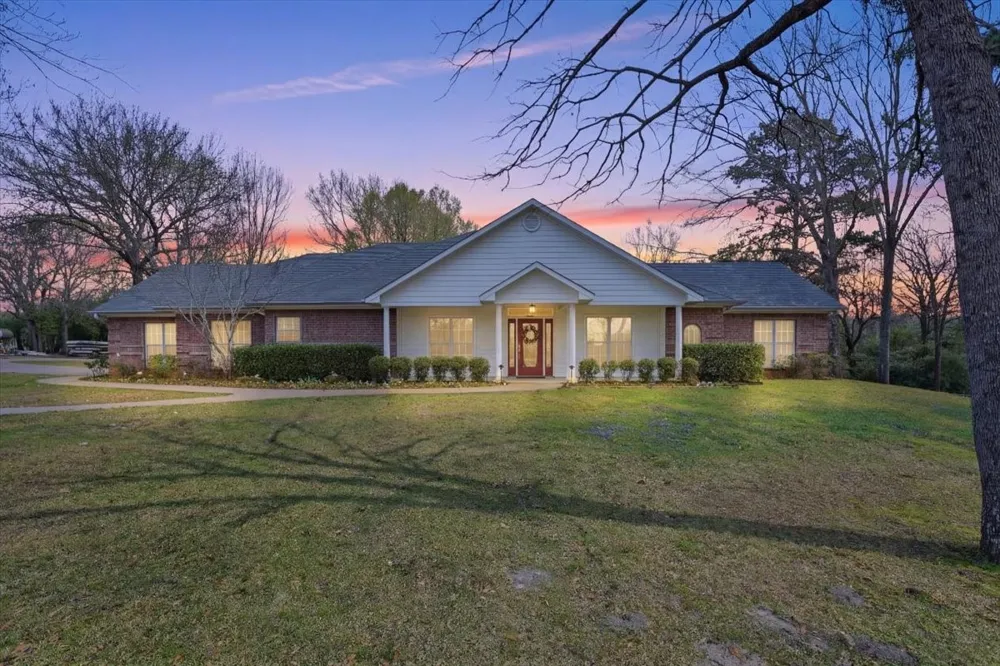 16378 County Road 431 Lindale, TX 75771