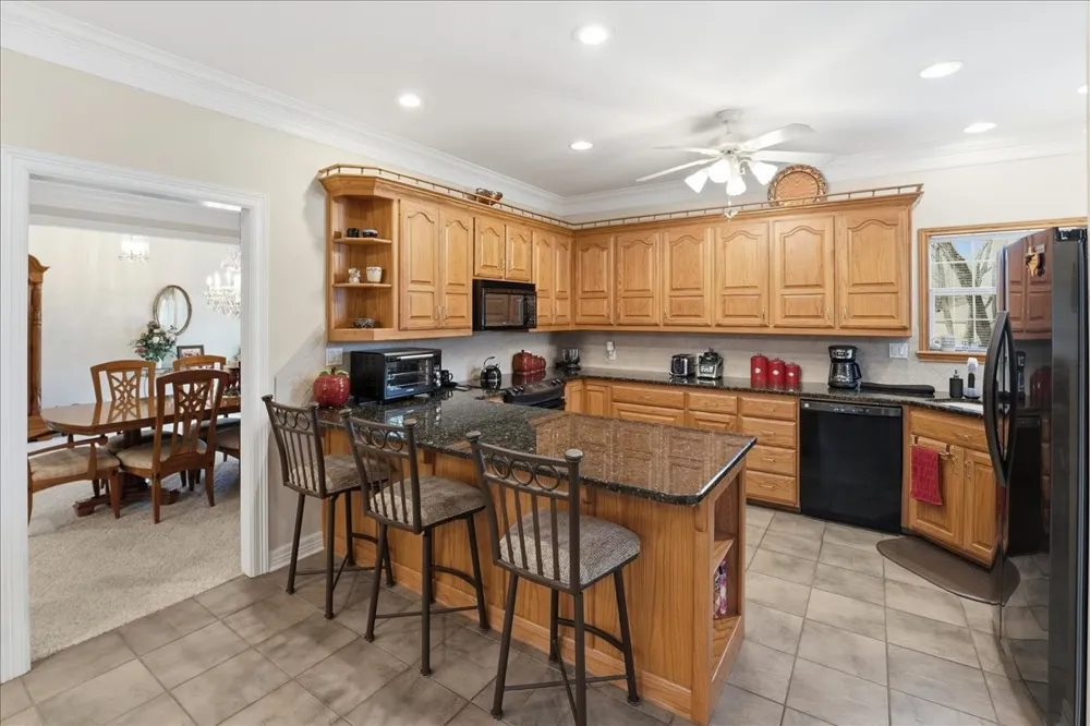 16378 County Road 431 Lindale, TX 75771