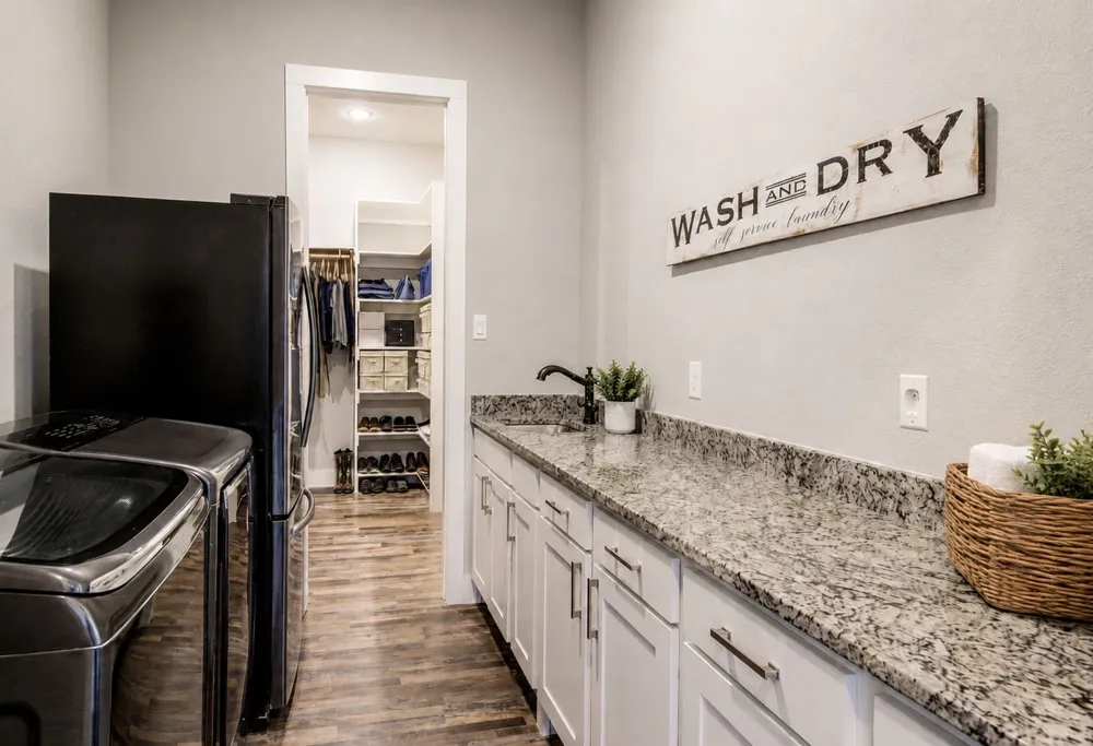 133 Sunset Bay Pointe Court Chico, TX 76431
