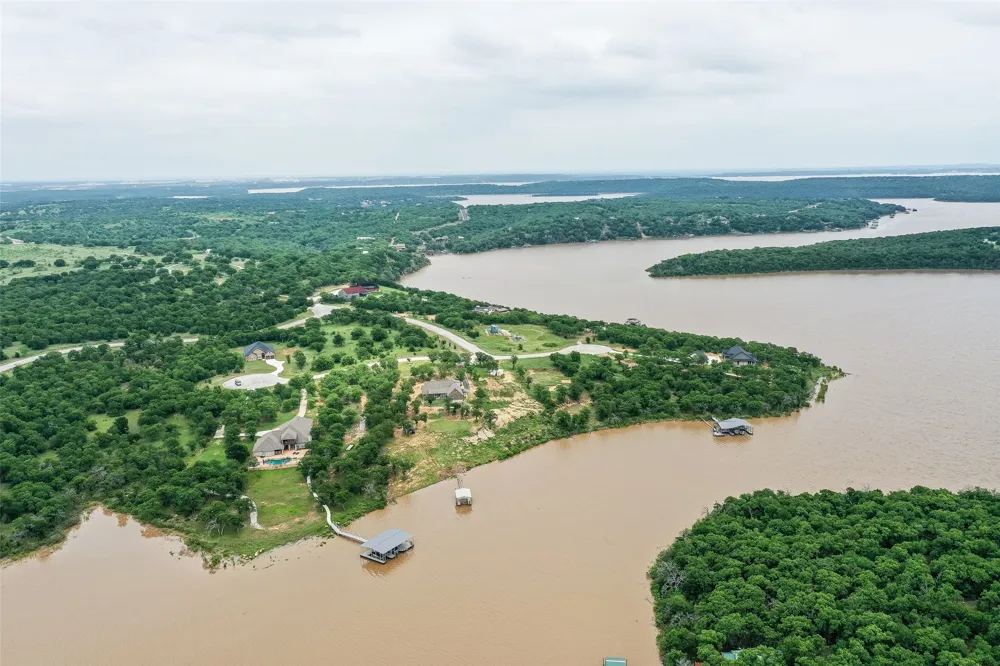 133 Sunset Bay Pointe Court Chico, TX 76431