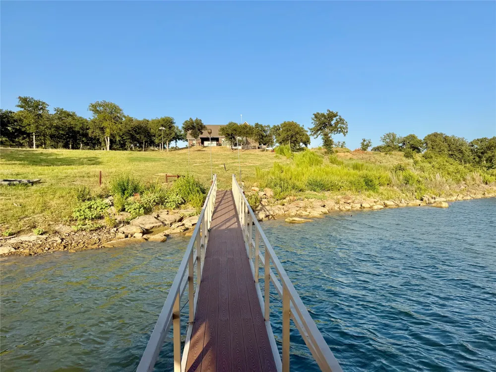 133 Sunset Bay Pointe Court Chico, TX 76431