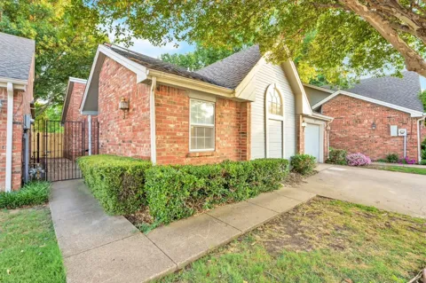 3057 Waterfront Circle