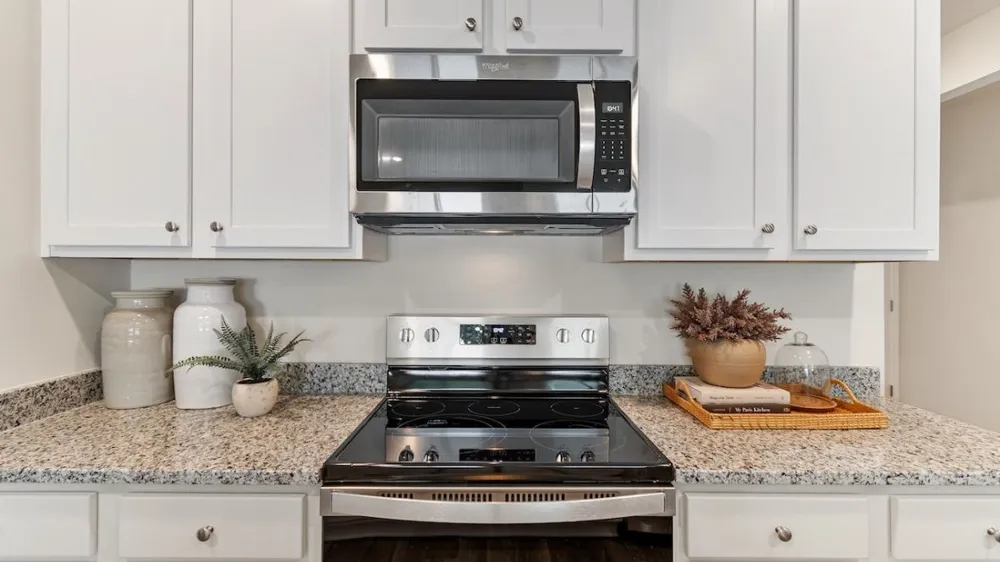 1304 Wood Vine Drive Oak Point, TX 75068