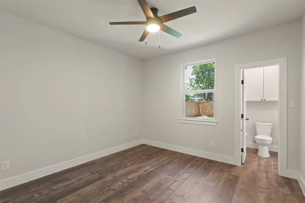 621 Oaklawn Drive River Oaks, TX 76114
