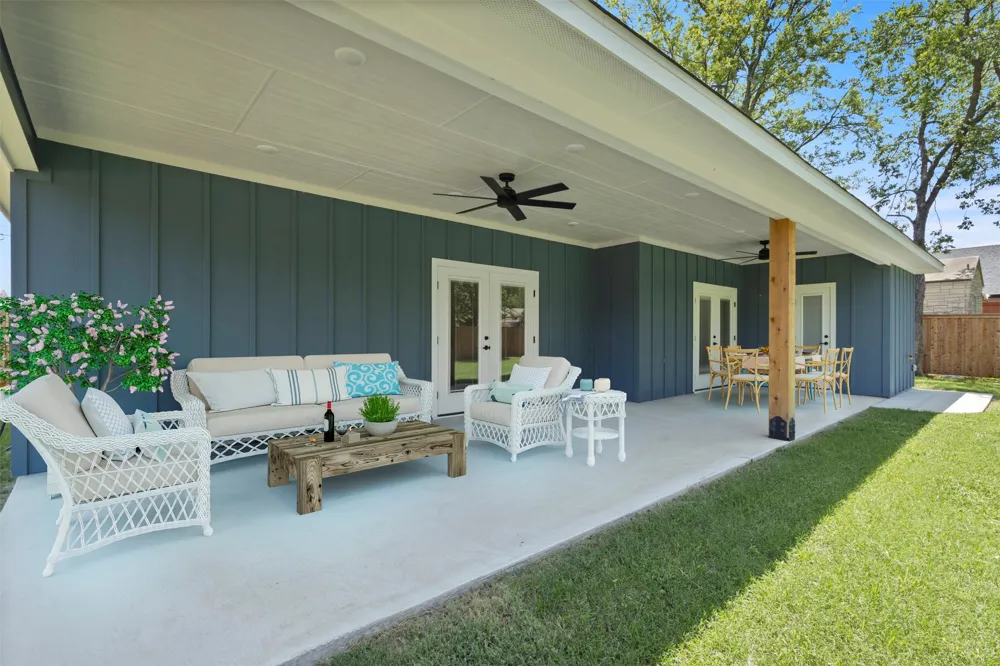 621 Oaklawn Drive River Oaks, TX 76114