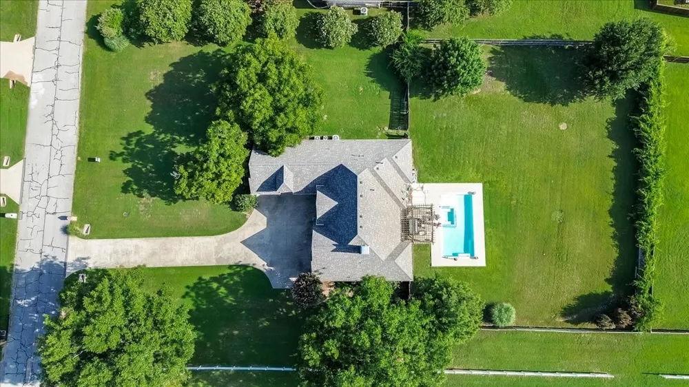 30 Tananger Springs Drive Denison, TX 75021