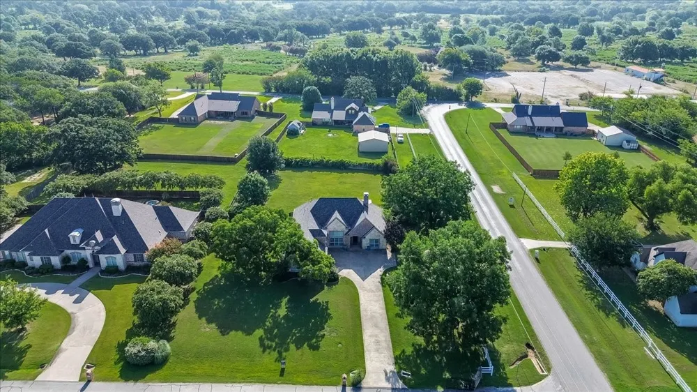 30 Tananger Springs Drive Denison, TX 75021