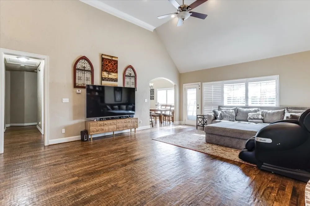 30 Tananger Springs Drive Denison, TX 75021