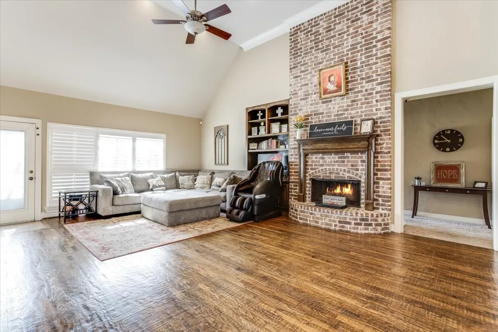 30 Tananger Springs Drive Denison, TX 75021