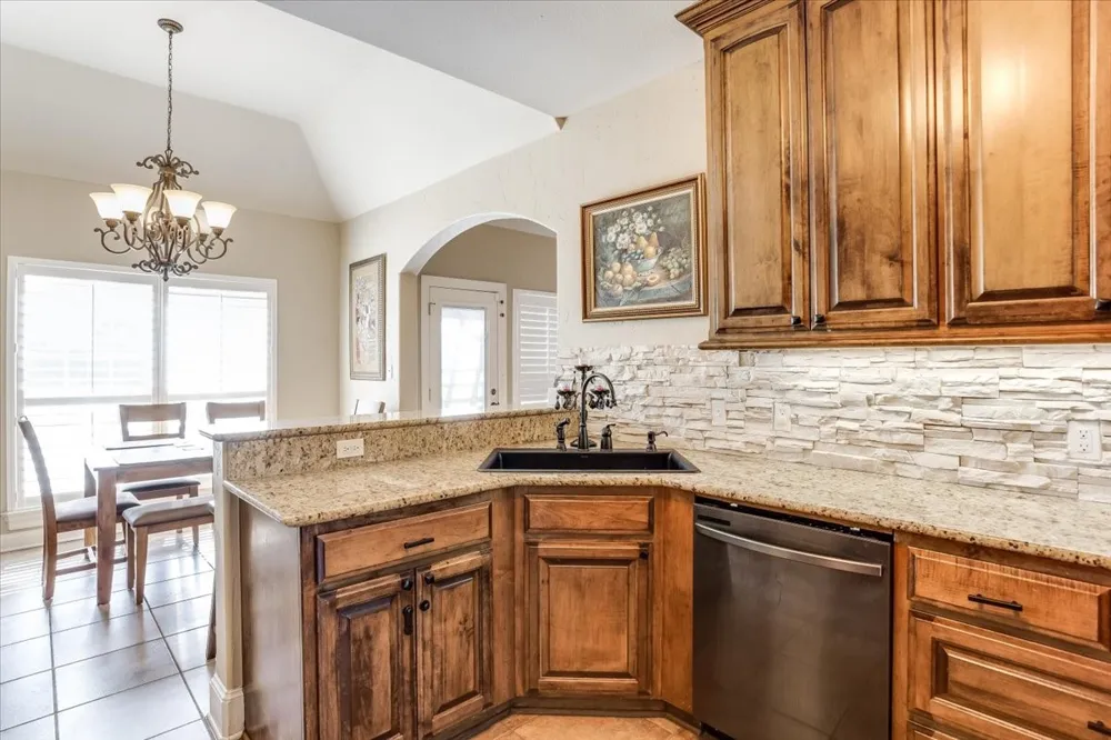 30 Tananger Springs Drive Denison, TX 75021