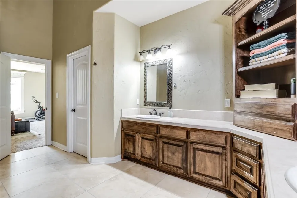 30 Tananger Springs Drive Denison, TX 75021