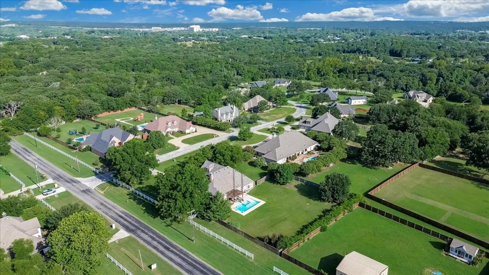 30 Tananger Springs Drive Denison, TX 75021