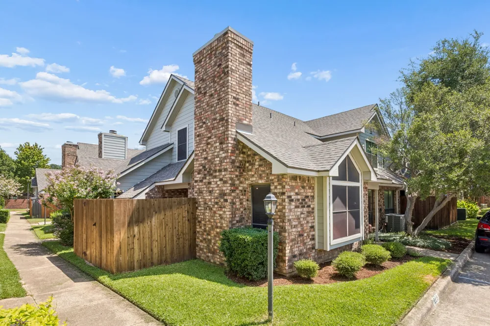 449 Harris Street #101H Coppell, TX 75019
