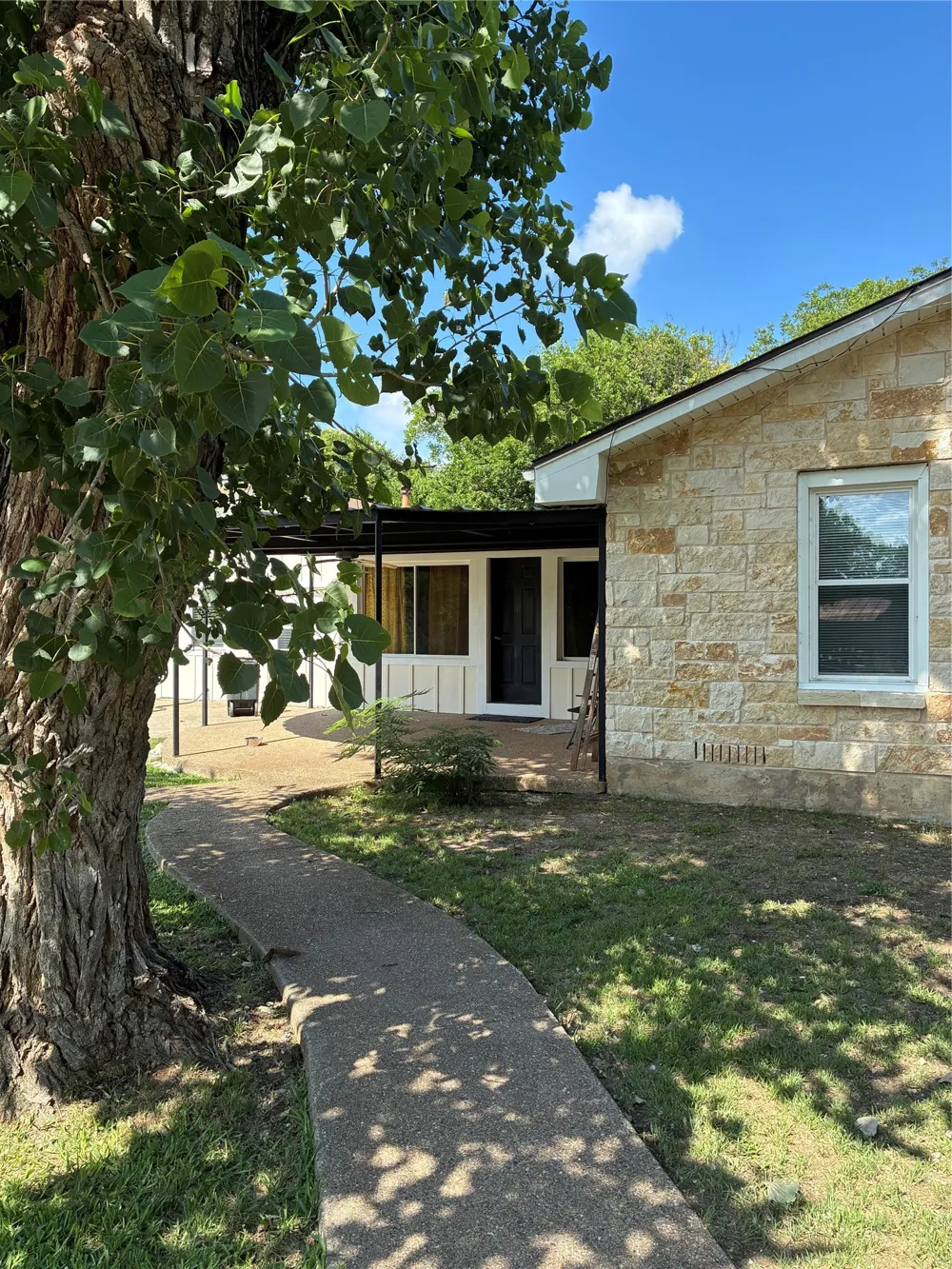 15180 Old China Spring Road China Spring, TX 76633