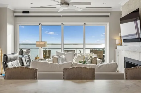 2800 Lakeside Parkway #602