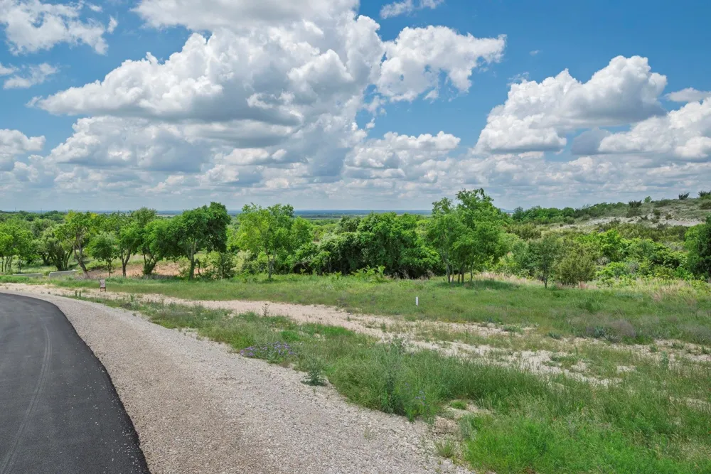2500 Tom Chaney Granbury, TX 76049