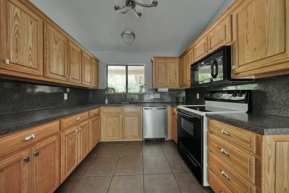127 Birdie Lane Hideaway, TX 75771