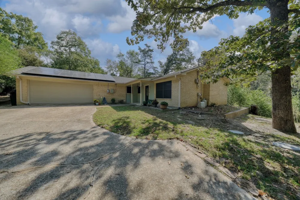 127 Birdie Lane Hideaway, TX 75771