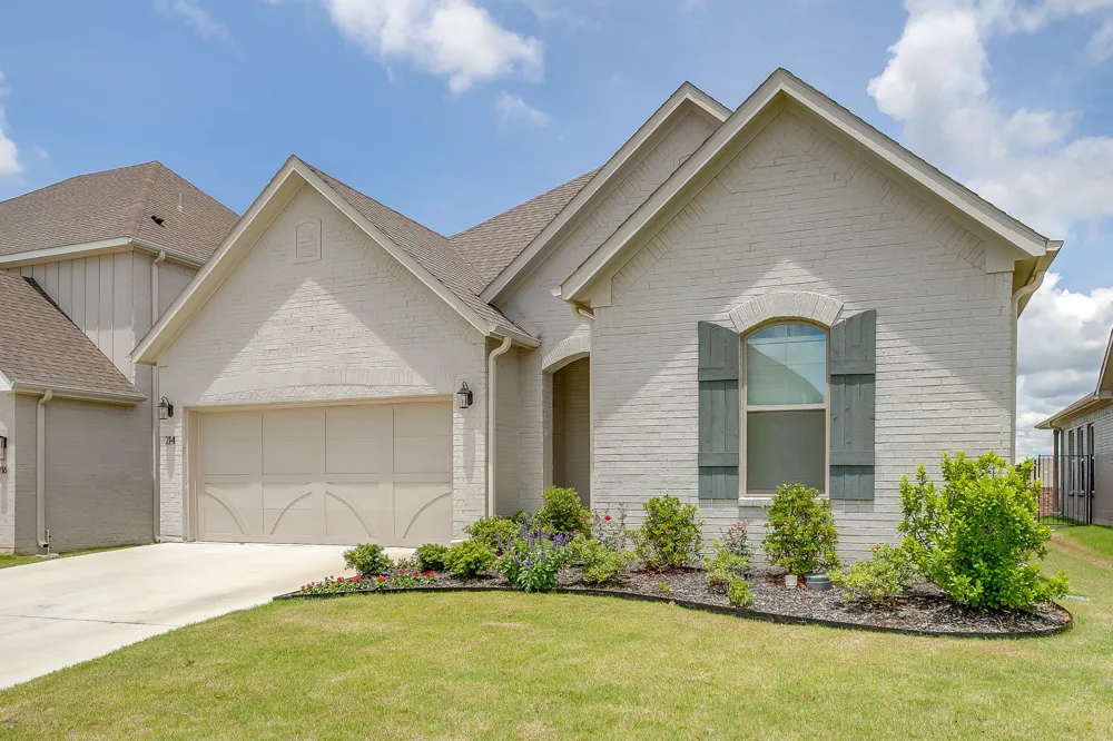 214 Observation Drive Aledo, TX 76008