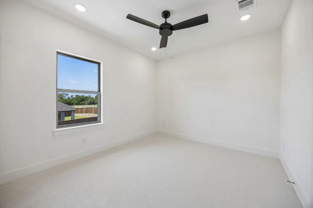 1904 Greenwich Celina, TX 75009