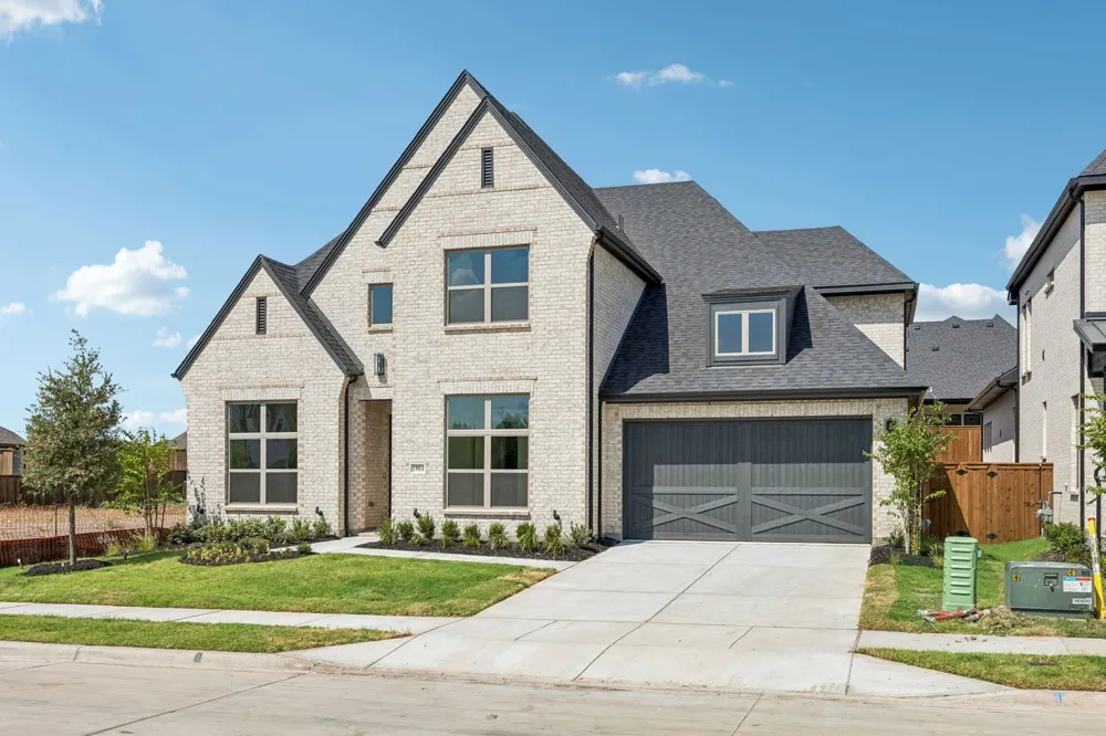 1904 Greenwich Celina, TX 75009