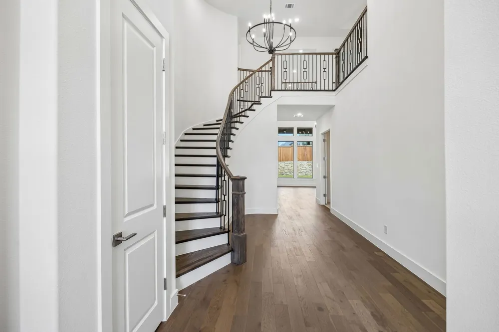 1904 Greenwich Celina, TX 75009
