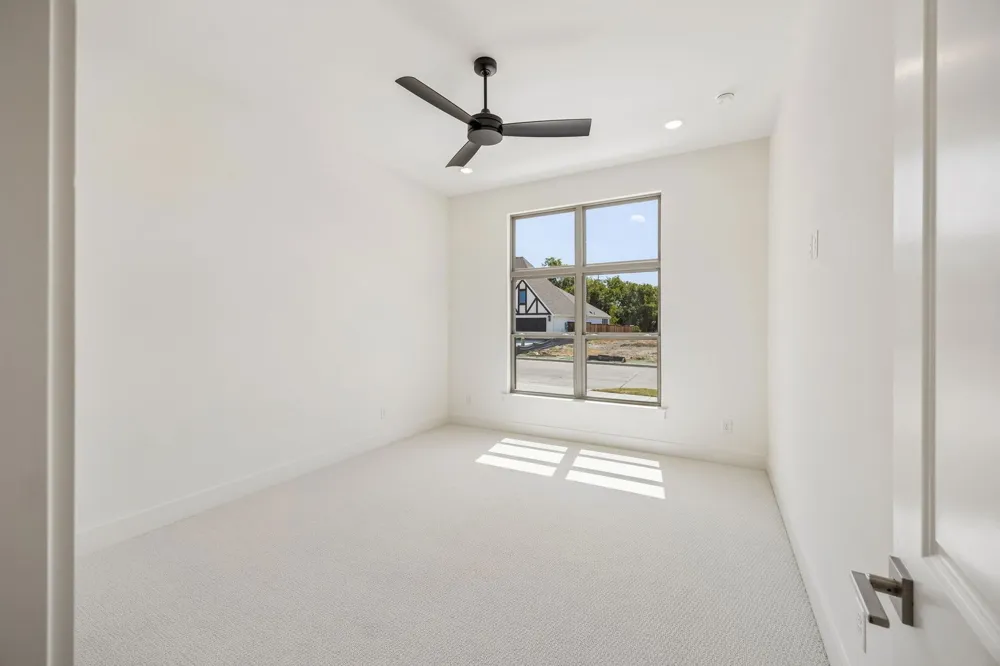 1904 Greenwich Celina, TX 75009
