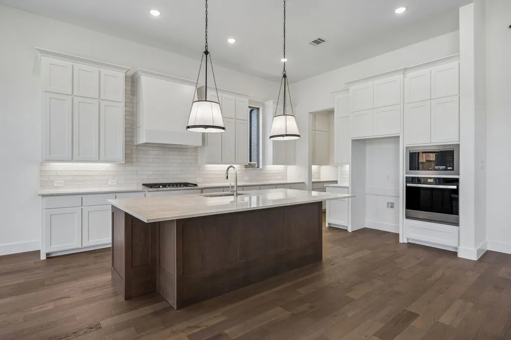 1904 Greenwich Celina, TX 75009