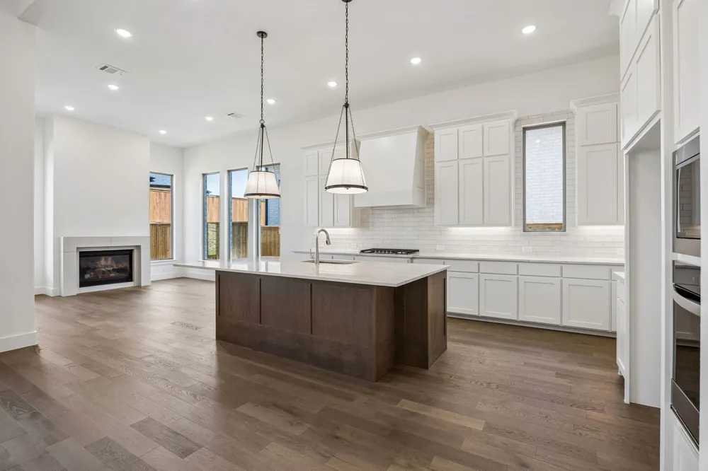 1904 Greenwich Celina, TX 75009