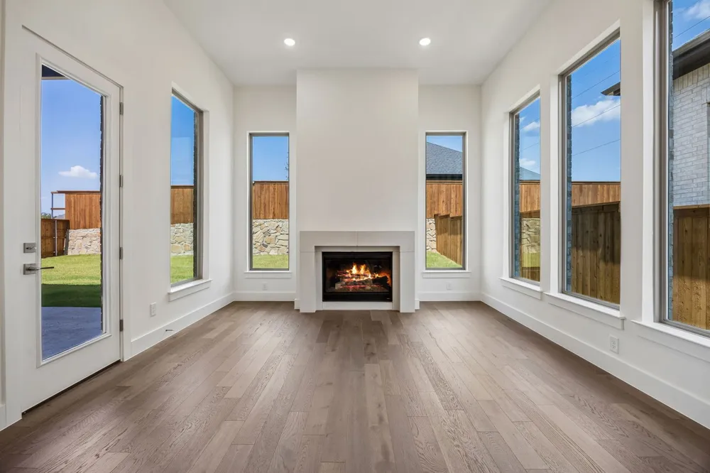1904 Greenwich Celina, TX 75009