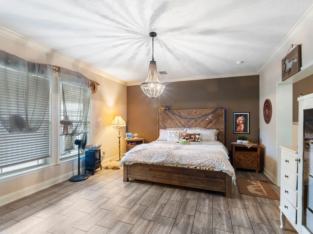 758 SE CR 4265 Mount Vernon, TX 75457