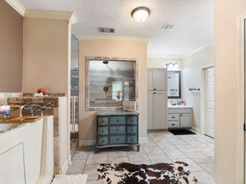 758 SE CR 4265 Mount Vernon, TX 75457