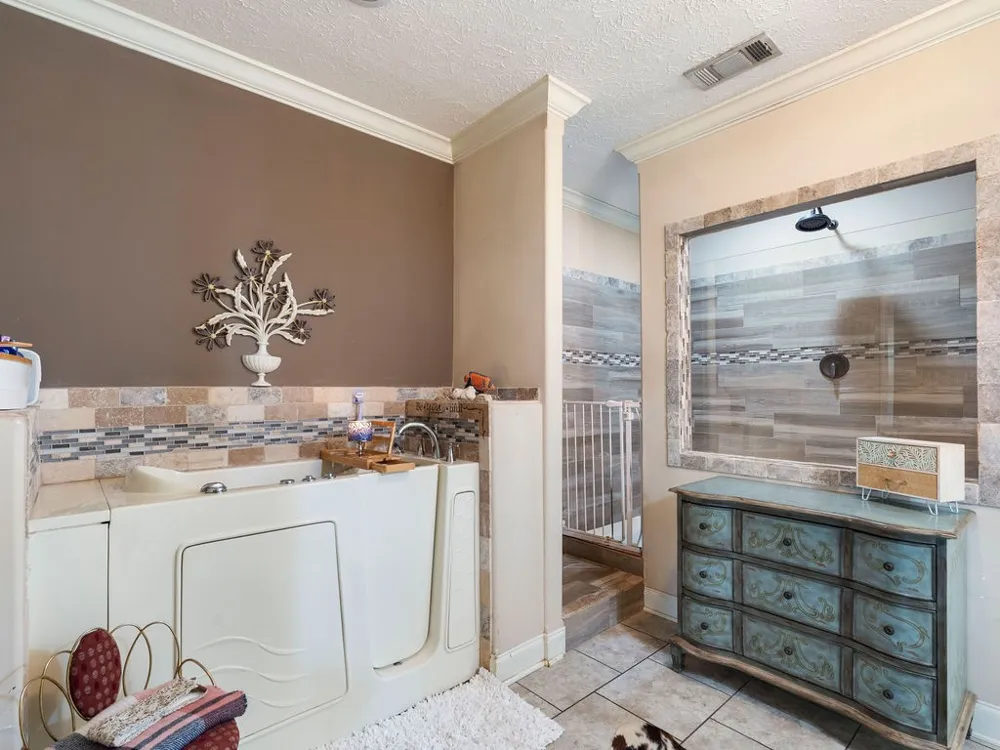 758 SE CR 4265 Mount Vernon, TX 75457